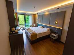 Santana Resort Hotel