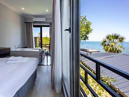 Santana Resort Hotel