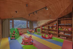 WelcomHeritage Elysium Resort & Spa