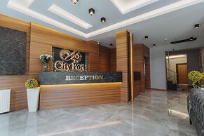 City Port Hotel