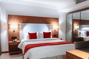 Star Land Hotel Bastos