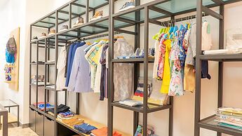 Star Land Hotel Bastos