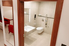 Star Land Hotel Bastos