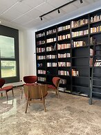 Star Land Hotel Bastos