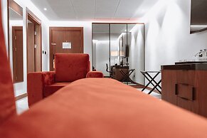 Star Land Hotel Bastos