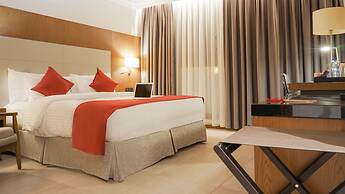 Star Land Hotel Bastos