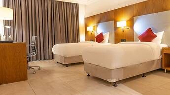 Star Land Hotel Bastos