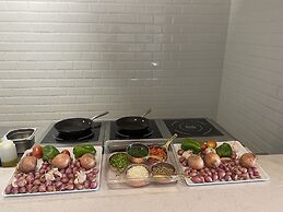 Star Land Hotel Bastos