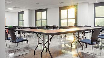 Star Land Hotel Bastos