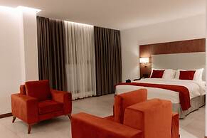 Star Land Hotel Bastos