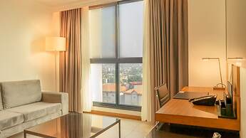 Star Land Hotel Bastos