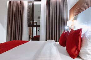 Star Land Hotel Bastos