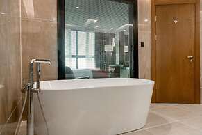 Star Land Hotel Bastos