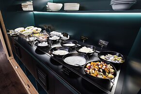 Novotel Living Almaty Jetisu