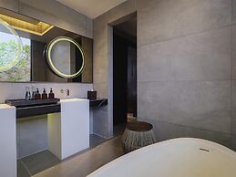 Pullman Lombok Merujani Mandalika Beach Resort