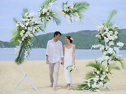 Pullman Lombok Merujani Mandalika Beach Resort