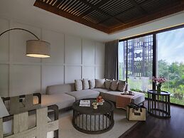 Pullman Lombok Merujani Mandalika Beach Resort