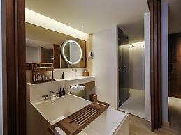 Pullman Lombok Merujani Mandalika Beach Resort