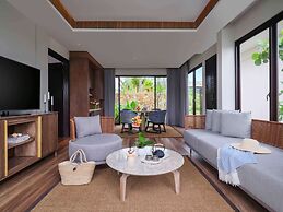 Pullman Lombok Merujani Mandalika Beach Resort