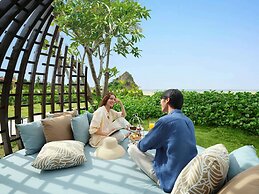 Pullman Lombok Merujani Mandalika Beach Resort