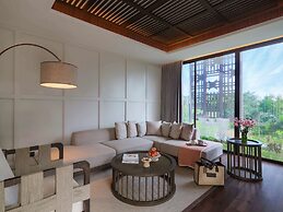 Pullman Lombok Merujani Mandalika Beach Resort