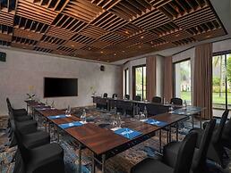 Pullman Lombok Merujani Mandalika Beach Resort