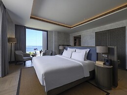 Pullman Lombok Merujani Mandalika Beach Resort