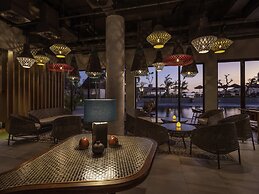 Pullman Lombok Merujani Mandalika Beach Resort