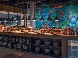 Pullman Lombok Merujani Mandalika Beach Resort