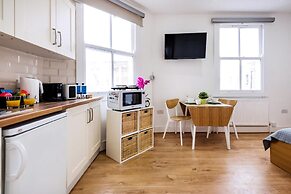 The Armadale Road Residence III