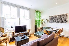 Bright and Spacious Notting Hill Nest