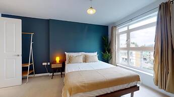 Cozy Hackney Apartment