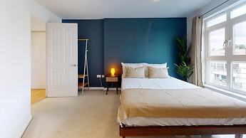Cozy Hackney Apartment