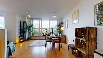 Cozy Hackney Apartment