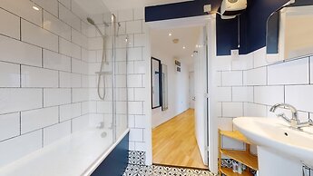 Cozy Hackney Apartment