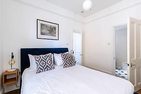 Stunning Maida Vale Apartment