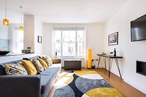 Bright and Modern Earls Court Gem
