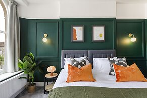 Your Apartment Clifton House