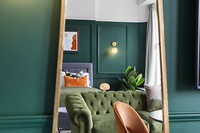 Your Apartment Clifton House