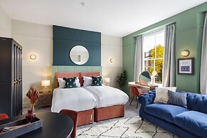 Your Apartment Clifton House