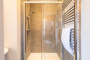 Your Apartment Clifton House