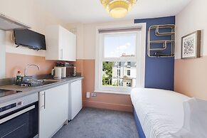 Your Apartment Clifton House