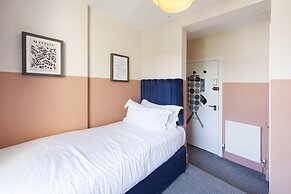 Your Apartment Clifton House