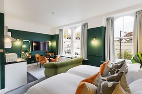 Your Apartment Clifton House