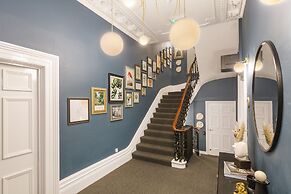 Your Apartment Clifton House