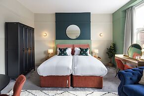 Your Apartment Clifton House