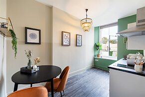 Your Apartment Clifton House