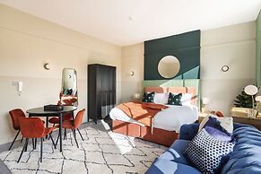 Your Apartment Clifton House