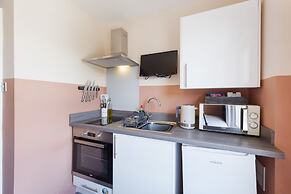 Your Apartment Clifton House