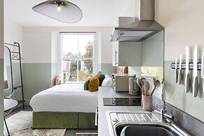 Your Apartment Clifton House